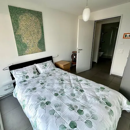 La Brezza Exclusive On Maggiore Apartment *