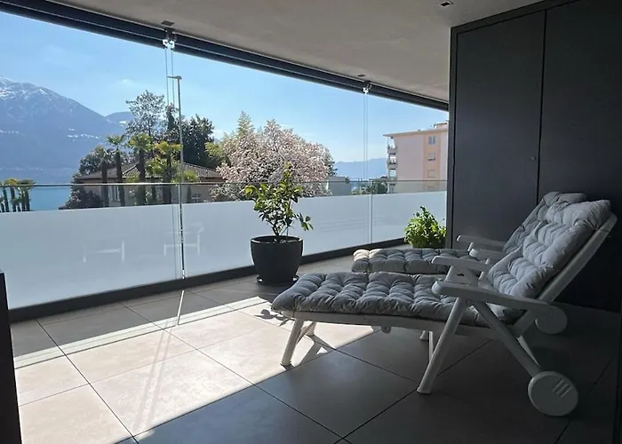 La Brezza Exclusive On Maggiore *