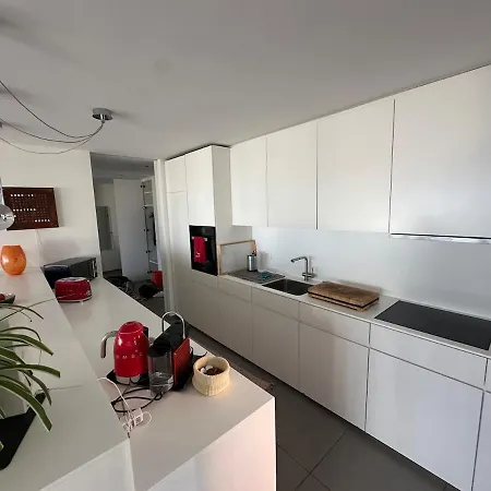 La Brezza Exclusive On Maggiore Apartamento *