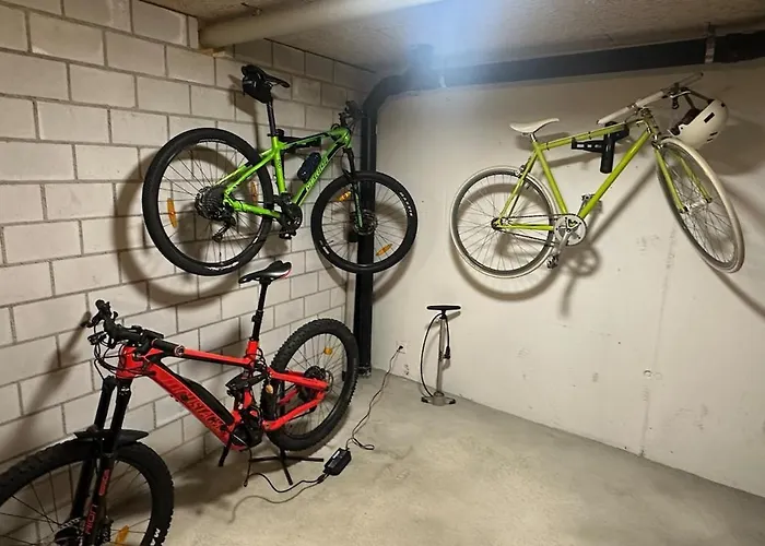 La Brezza Exclusive On Maggiore